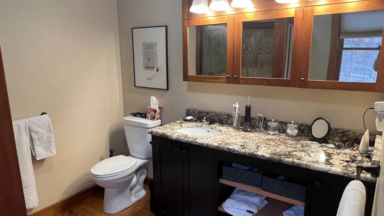 Photo of Bathroom in Saratoga Springs