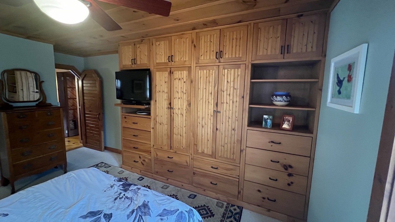 Photo of Bedroom in Saratoga Springs