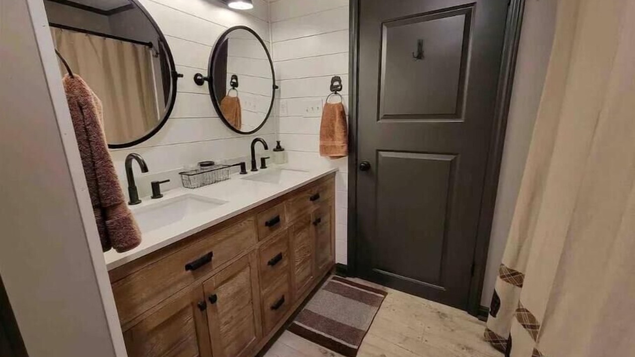 Photo of Bathroom in McHenry