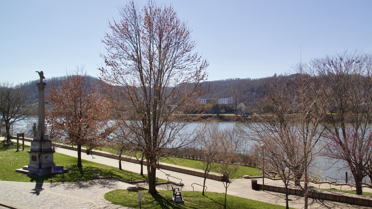 Photo of Others in Wheeling