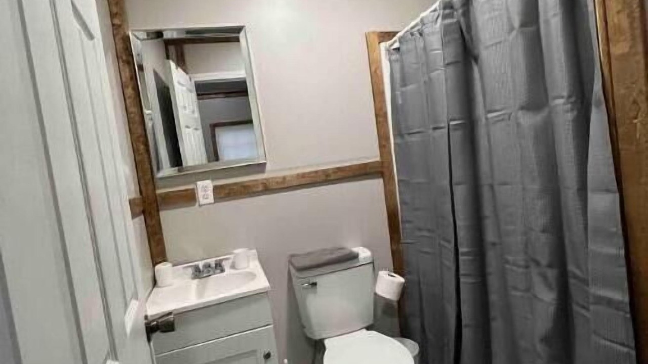 Photo of Bathroom in Chattaroy