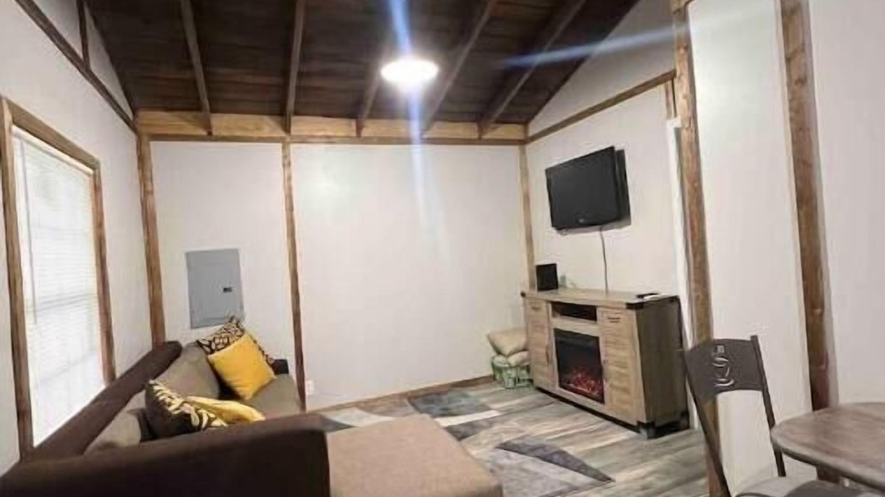 Photo of Livingroom in Chattaroy