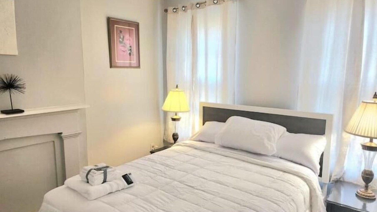 Photo of Bedroom in South End