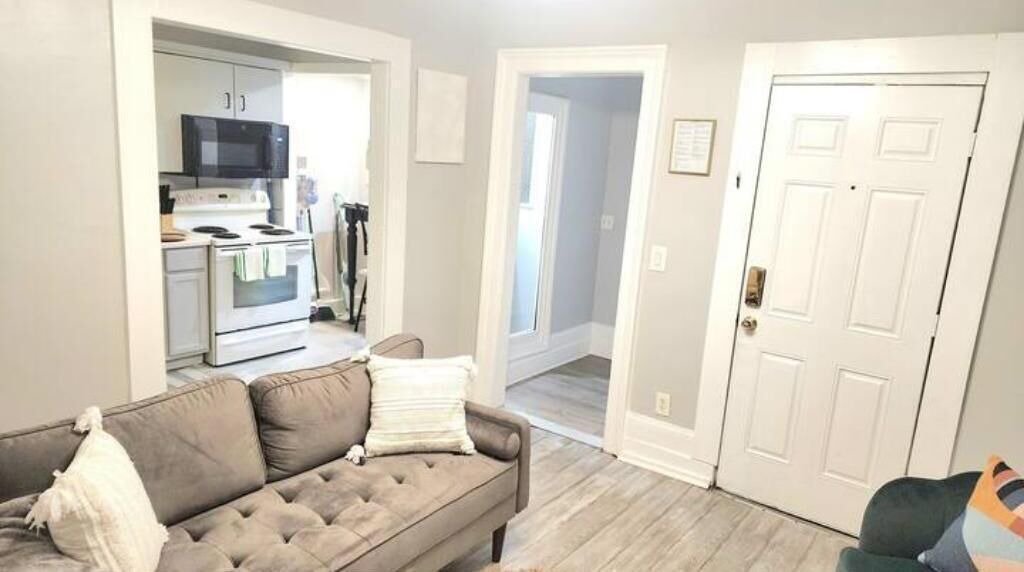 Photo of Livingroom in South End