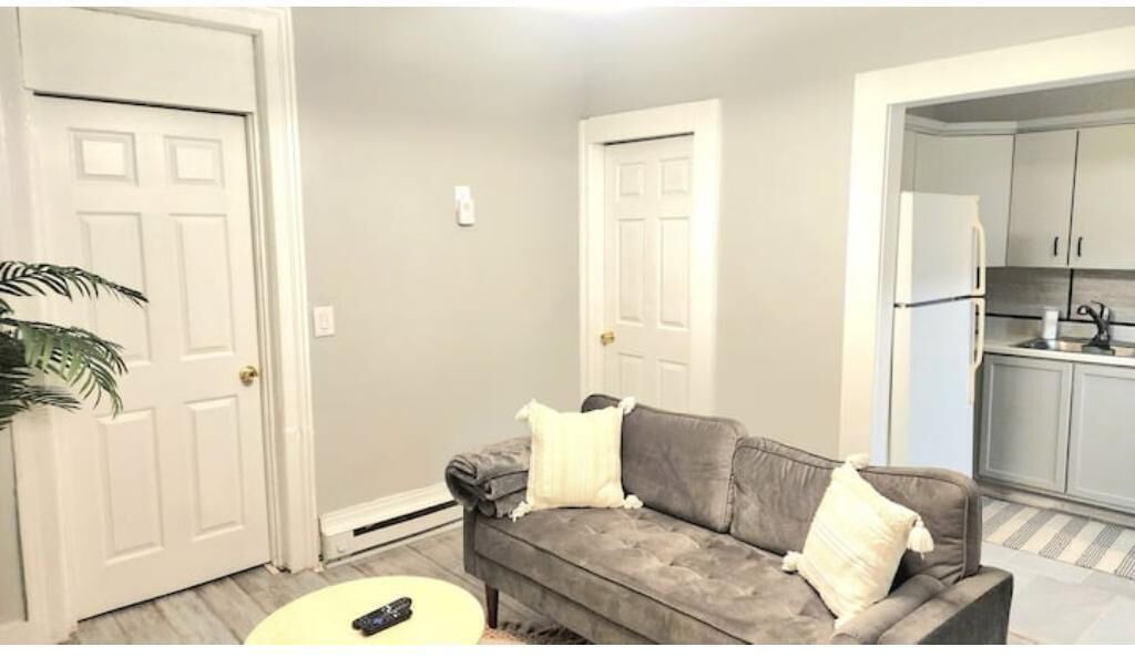 Photo of Livingroom in South End
