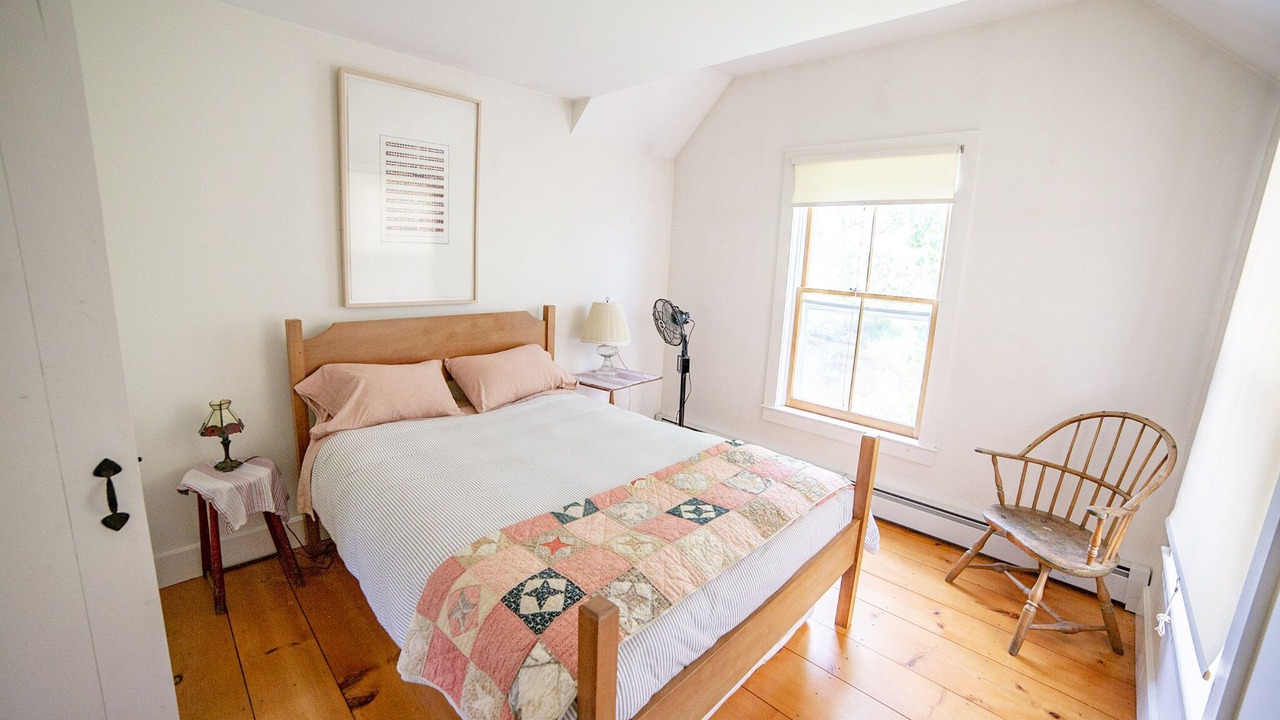 Photo of Bedroom in South Londonderry