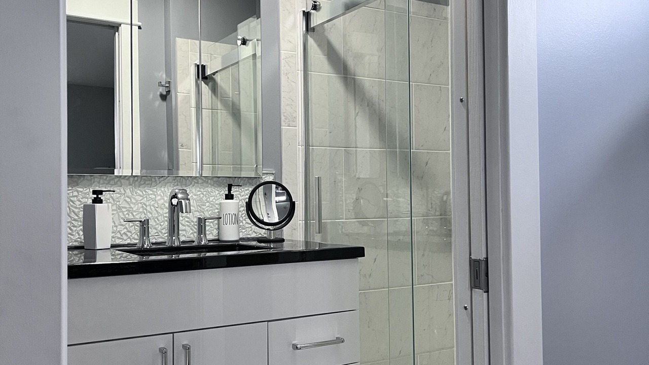 Photo of Bathroom in Alexandria Bay