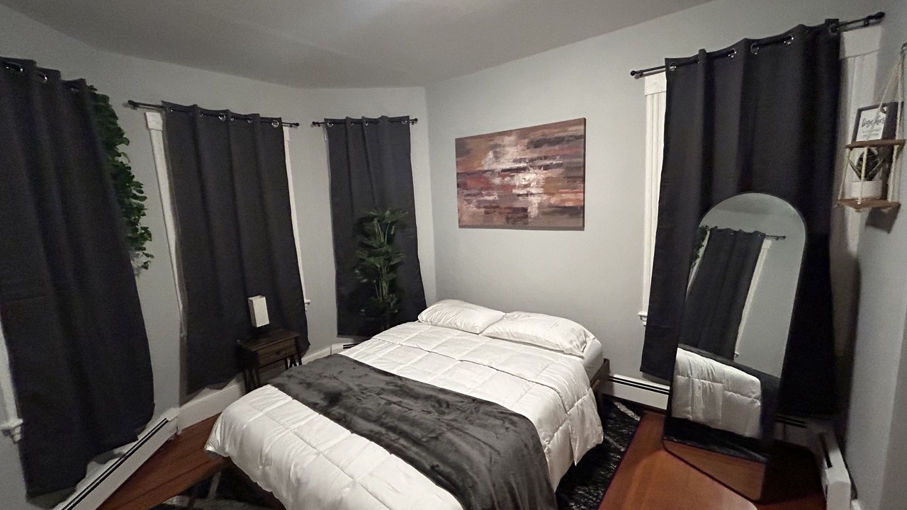 Photo of Bedroom in Lowell