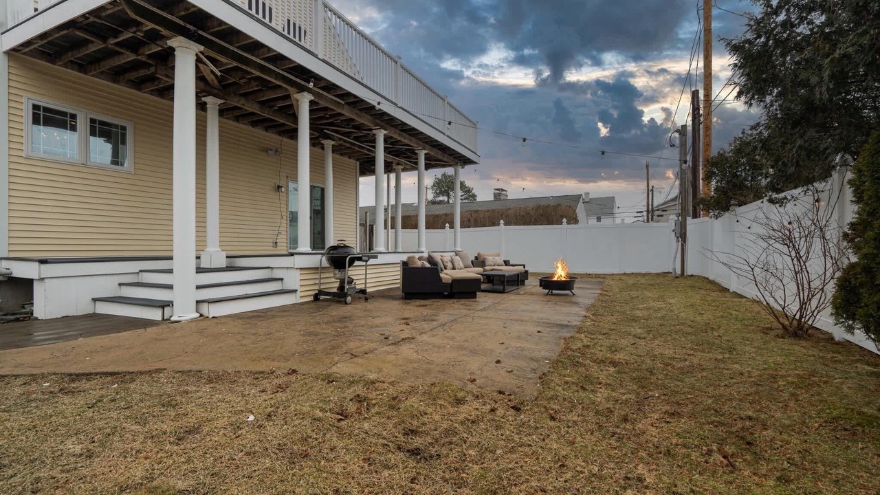 Photo of Others in Seabrook
