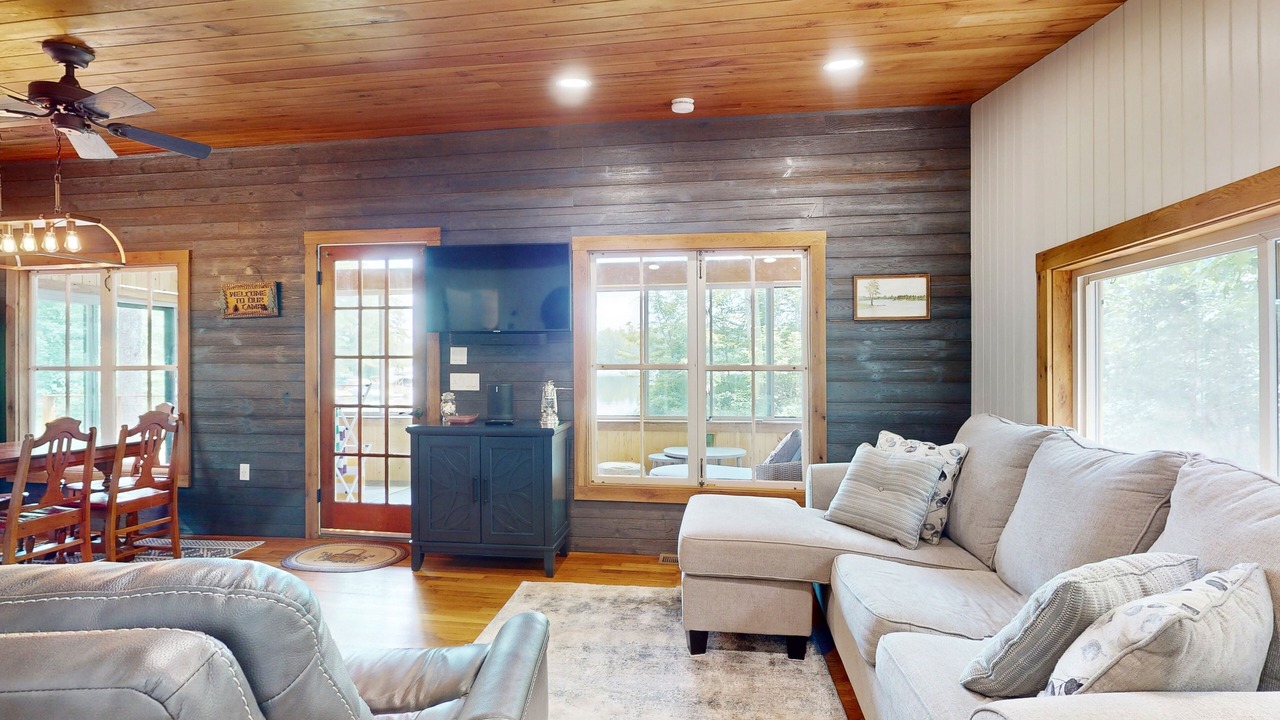 Photo of Livingroom in Wakefield