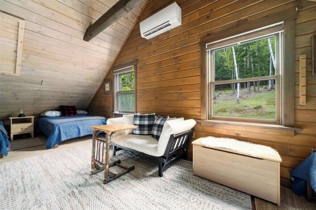 Photo of Bedroom in Warrensburg