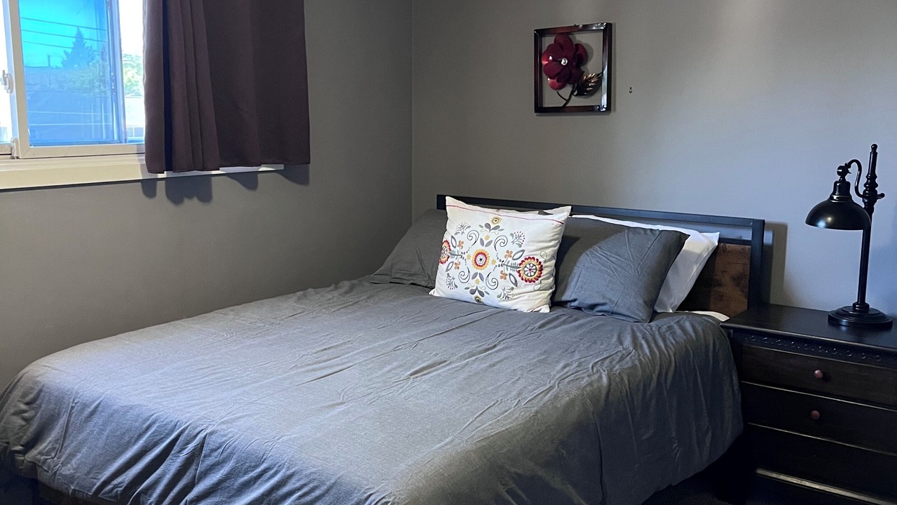 Photo of Bedroom in Cheektowaga