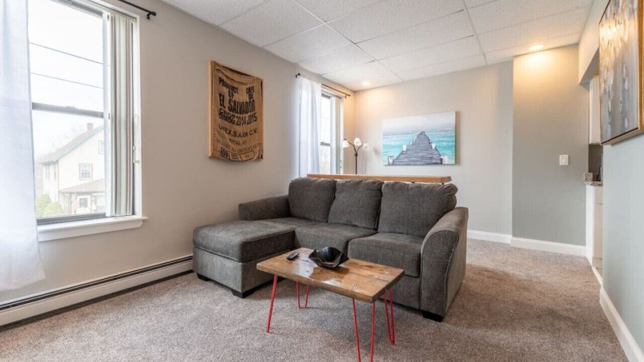 Photo of Livingroom in Orono