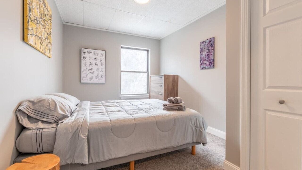 Photo of Bedroom in Orono