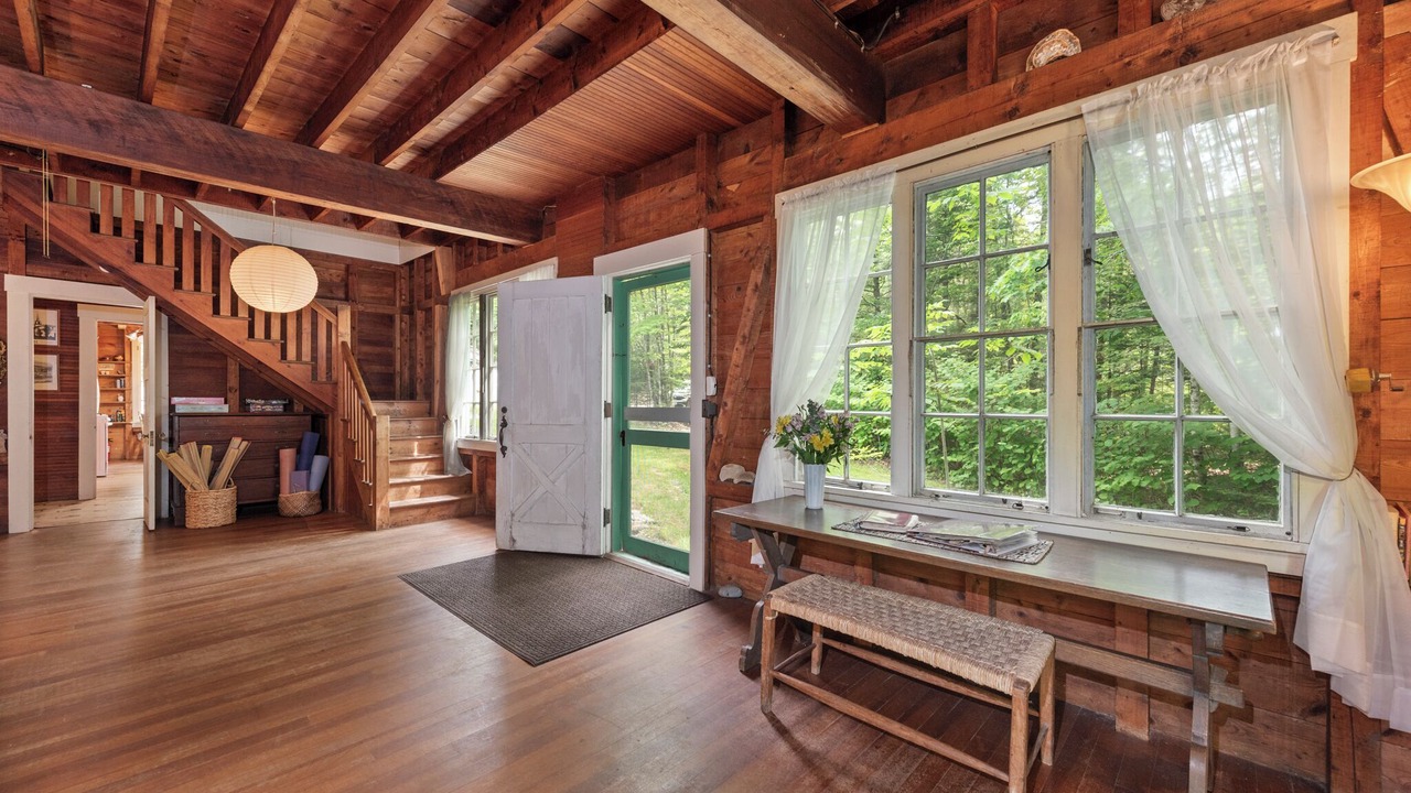 Photo of Bedroom in Warren