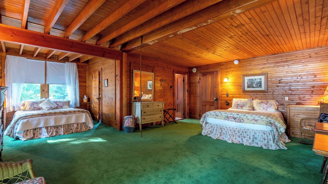 Photo of Bedroom in Lake Placid