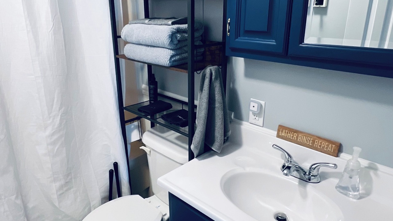 Photo of Bathroom in Watkins Glen