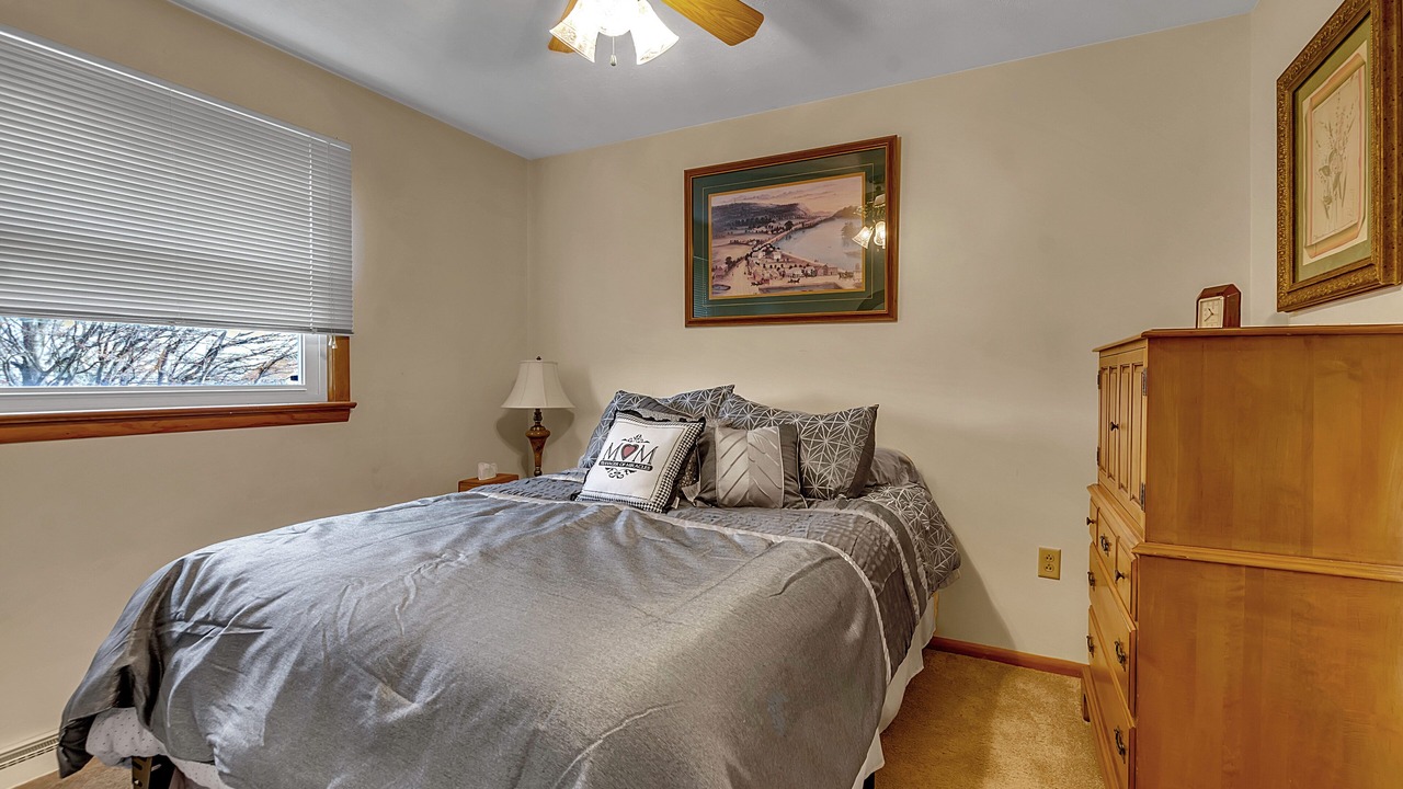 Photo of Bedroom in Ripley