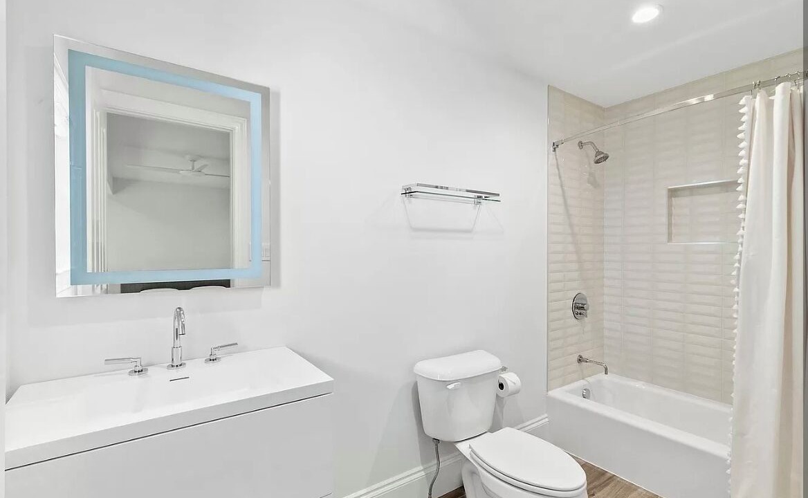 Photo of Bathroom in North Sea