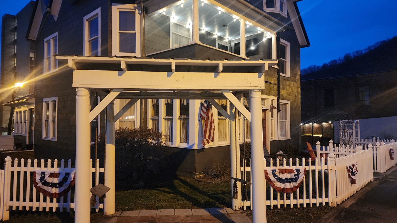 Photo of Outdoor in Williamson