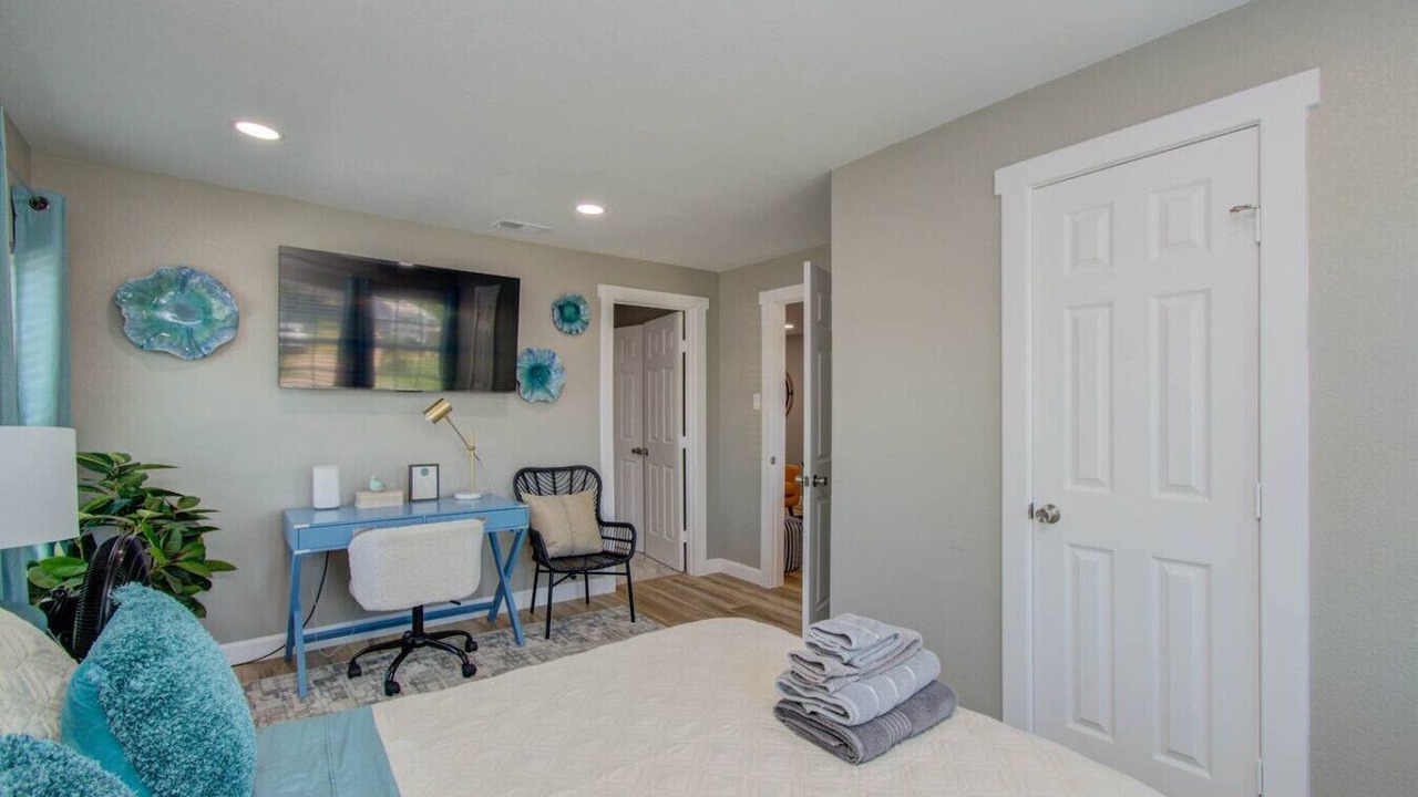 Photo of Bedroom in Hitchcock