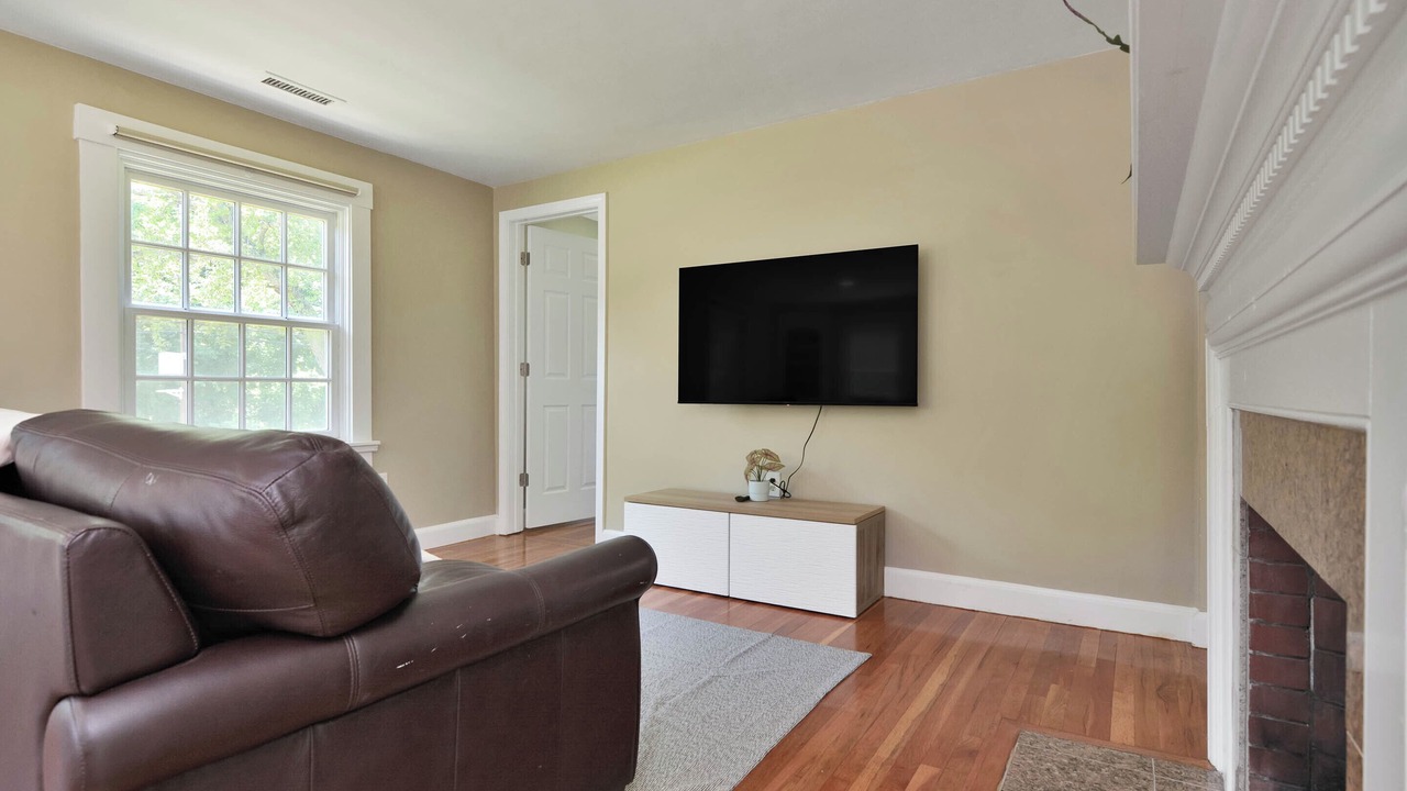 Photo of Livingroom in Andover