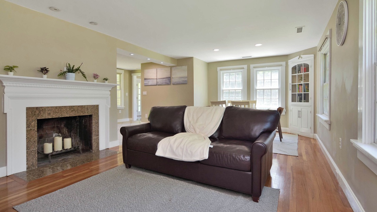 Photo of Livingroom in Andover