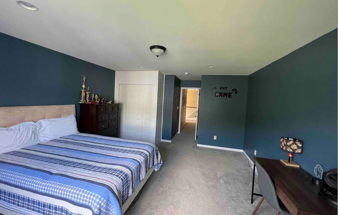 Photo of Bedroom in Saratoga Springs
