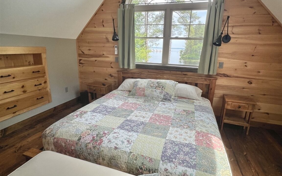 Photo of Bedroom in Sebago