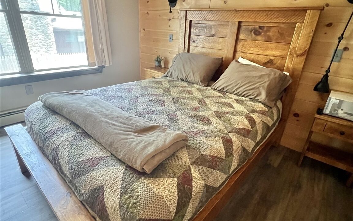 Photo of Bedroom in Sebago
