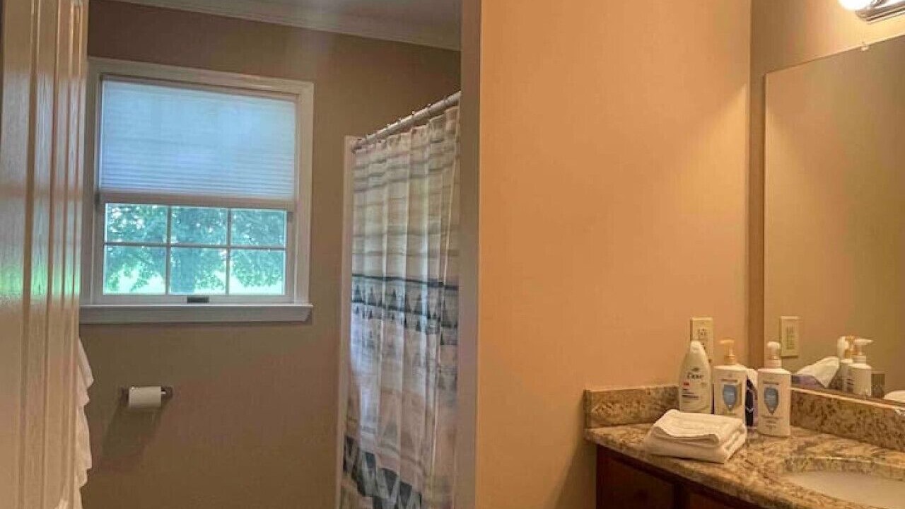 Photo of Bathroom in Golts