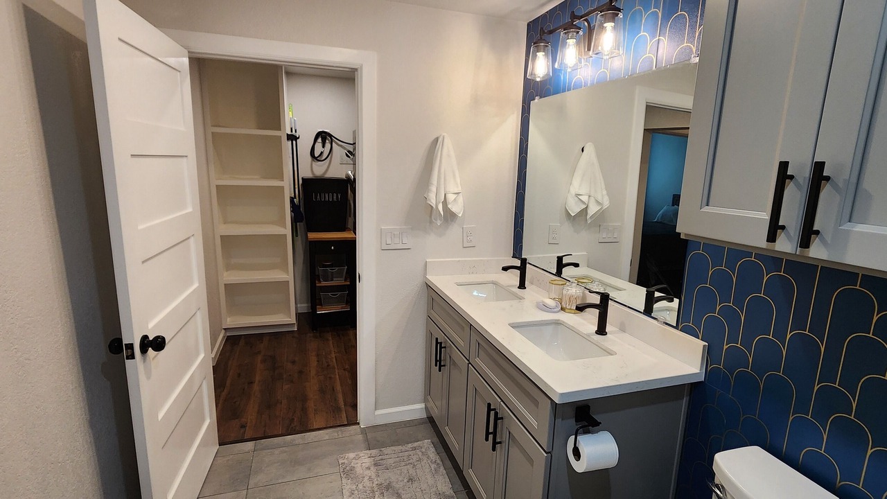Photo of Bathroom in Barker