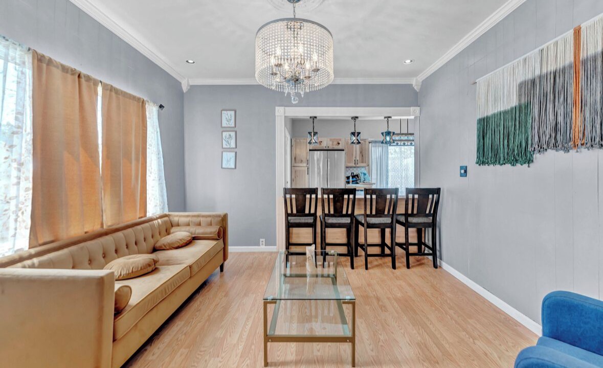 Photo of Livingroom in Niagara County