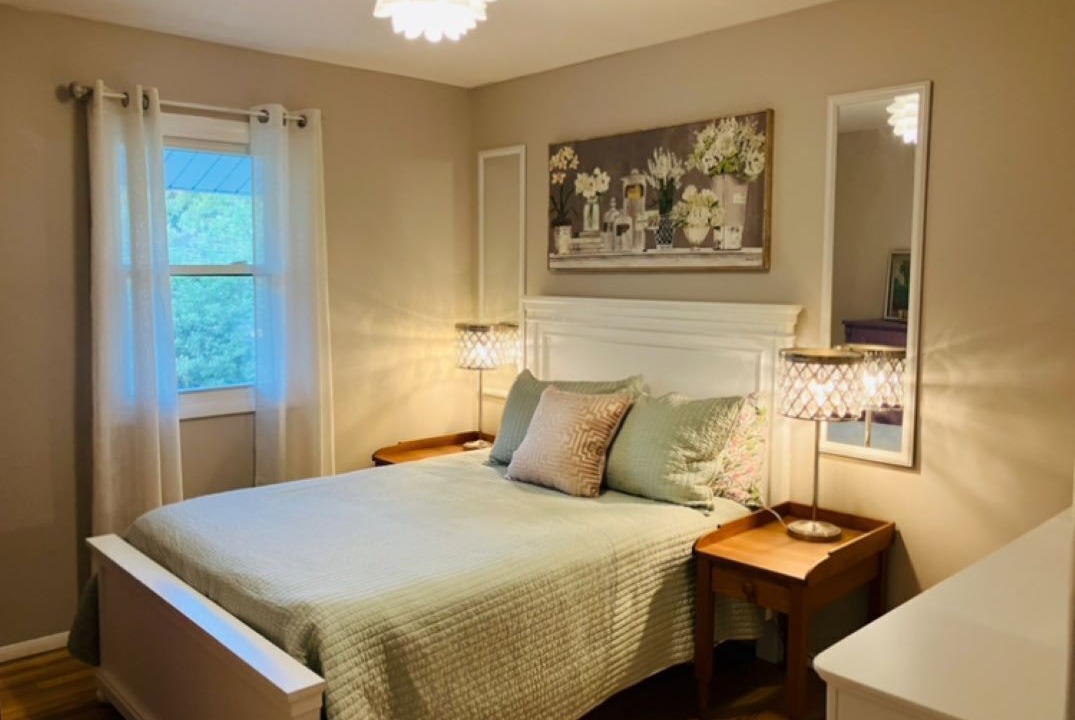 Photo of Bedroom in Saratoga Springs