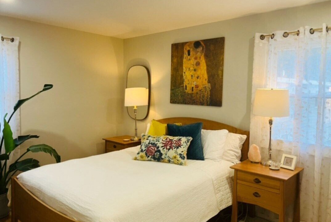 Photo of Bedroom in Saratoga Springs