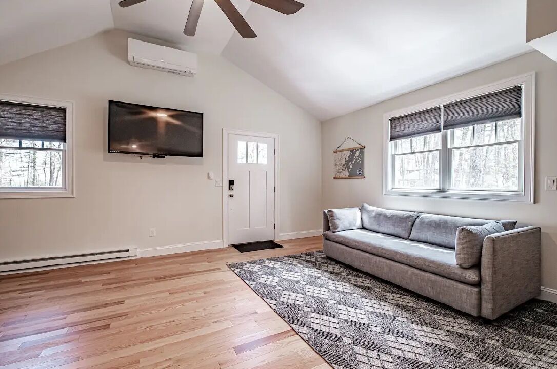 Photo of Livingroom in Sebago