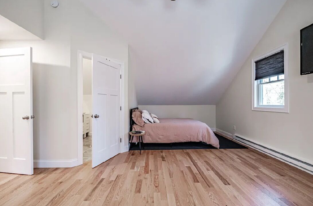 Photo of Bedroom in Sebago