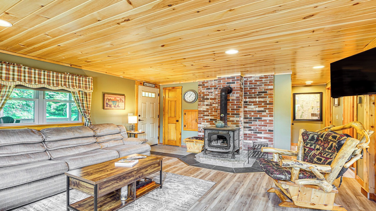 Photo of Bedroom in Walden