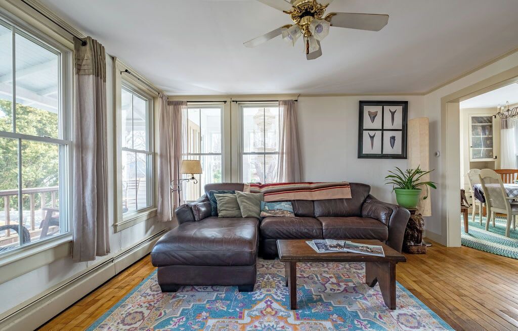 Photo of Livingroom in Peaks Island
