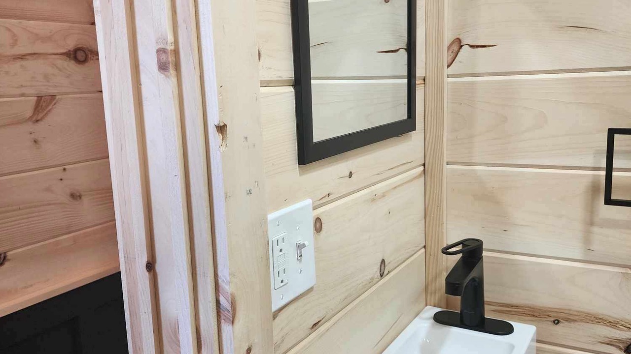 Photo of Bathroom in Errol