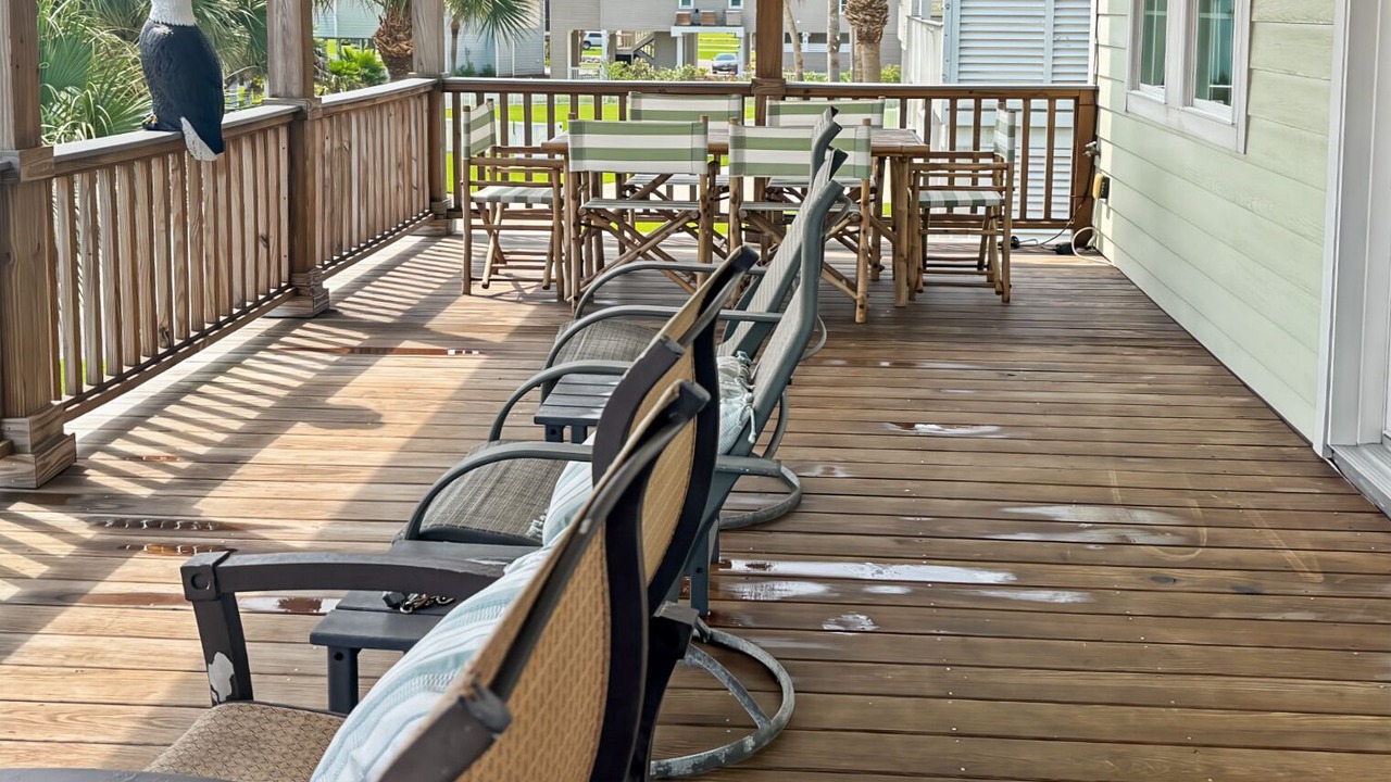 Photo of Patio Balcony in Pirates Beach
