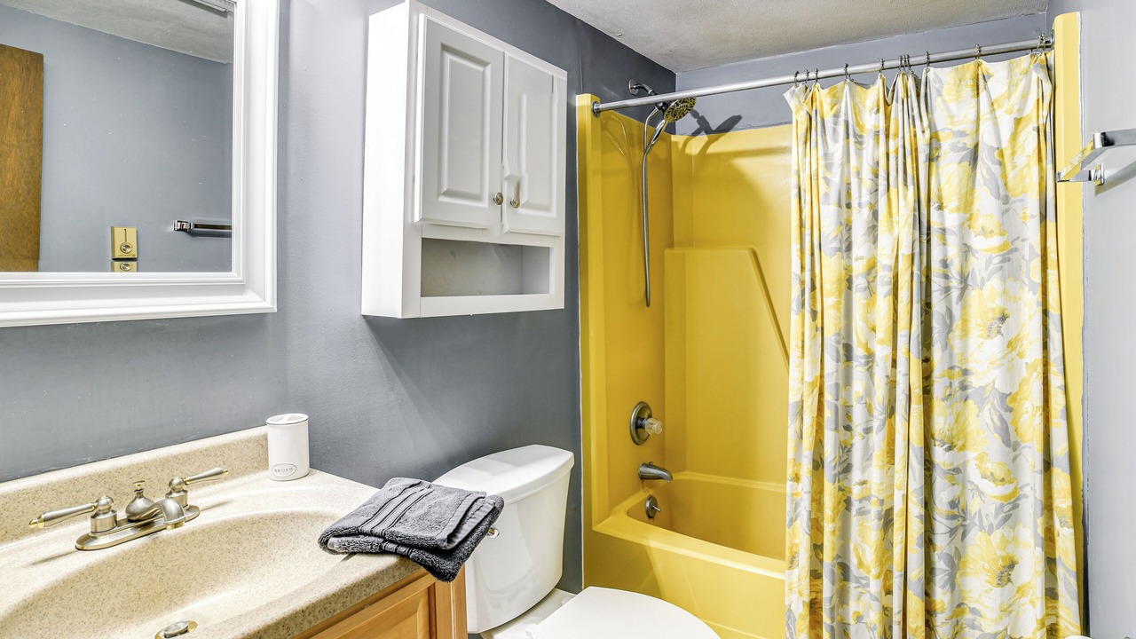 Photo of Bathroom in Blodgett Mills