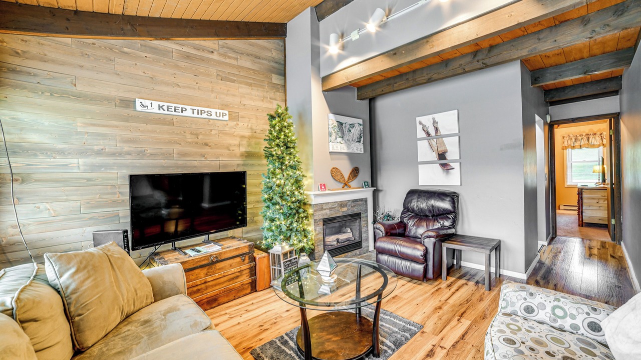 Photo of Livingroom in Blodgett Mills