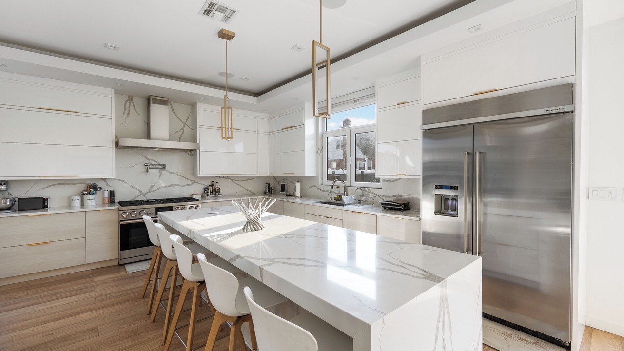Photo of Kitchen in Alden Manor