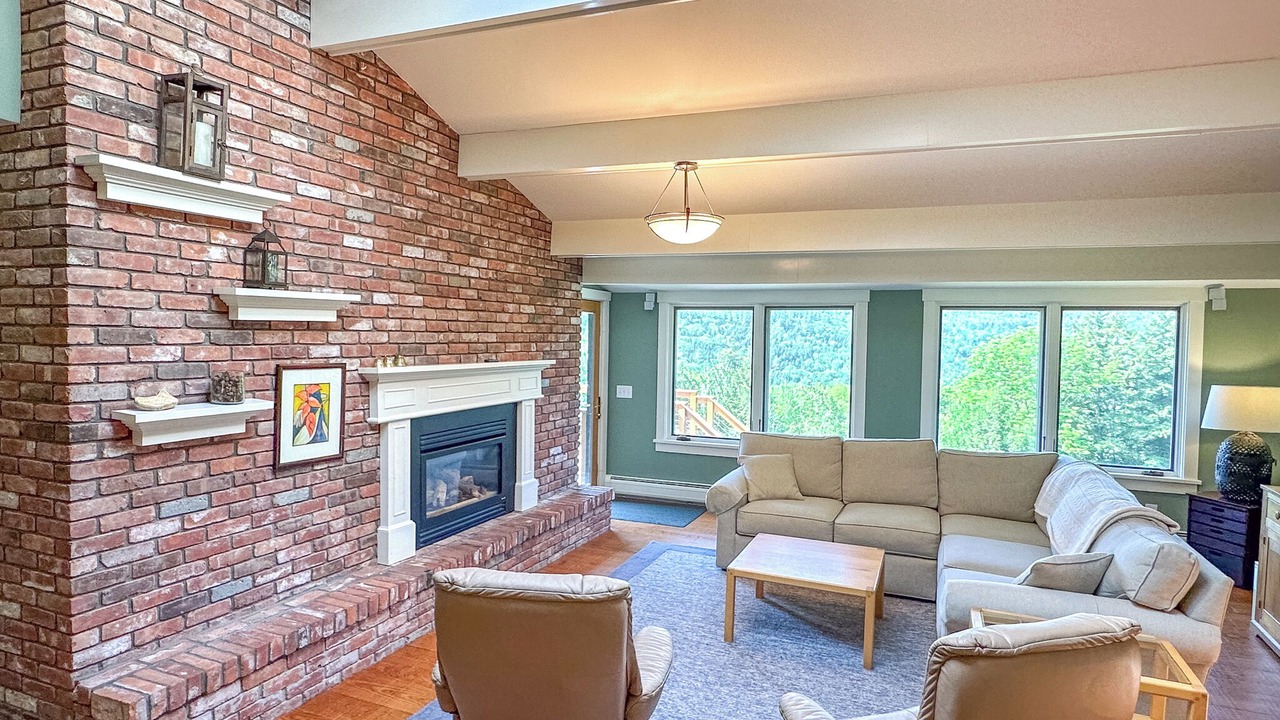 Photo of Livingroom in Waitsfield