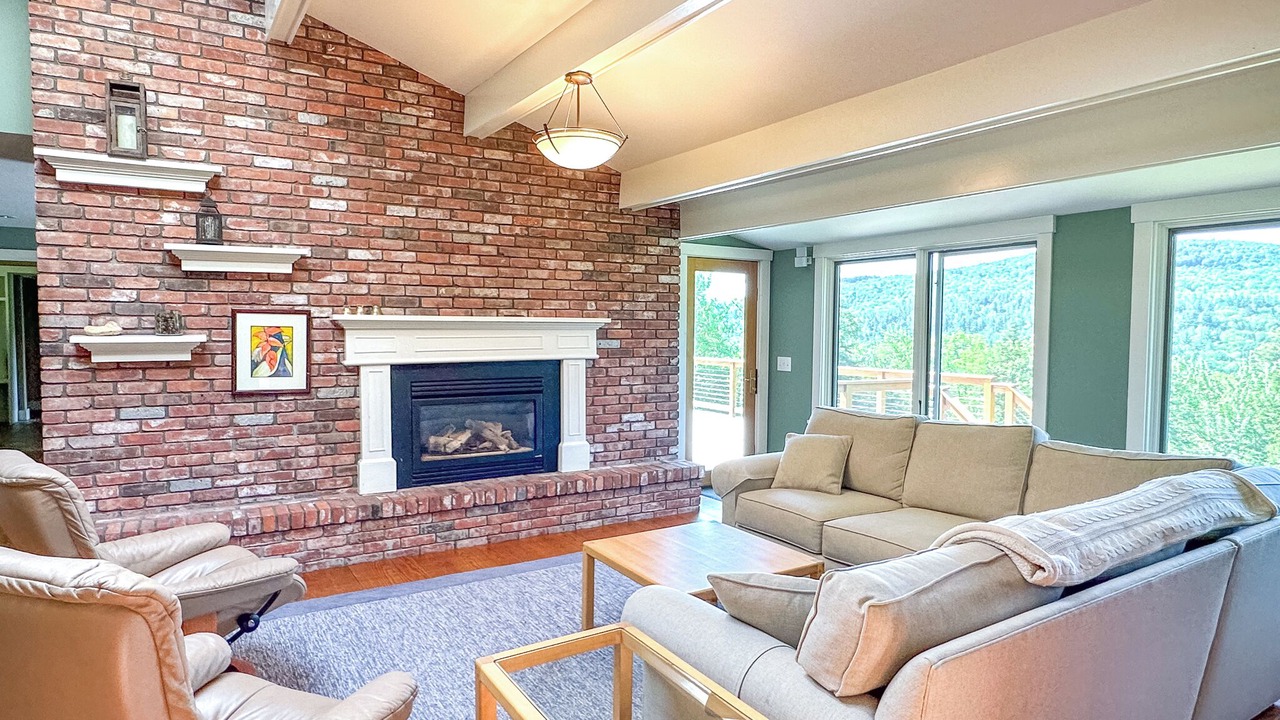 Photo of Livingroom in Waitsfield