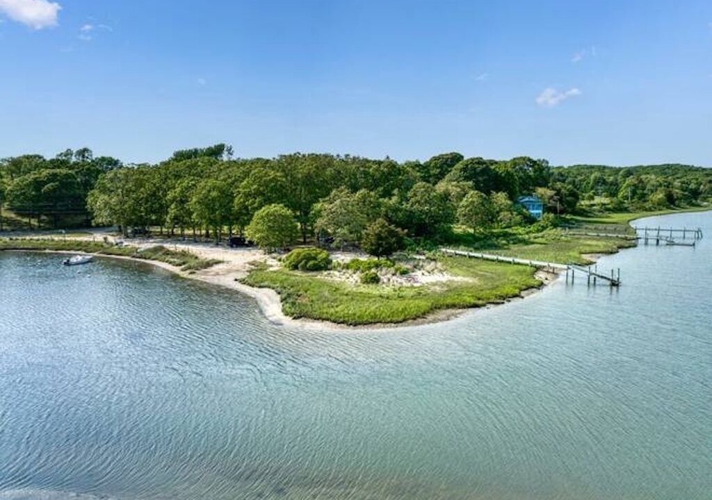 Photo of Others in Shelter Island Heights