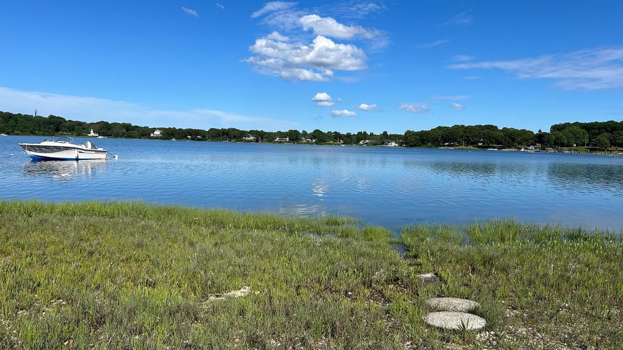 Photo of Others in Shelter Island Heights