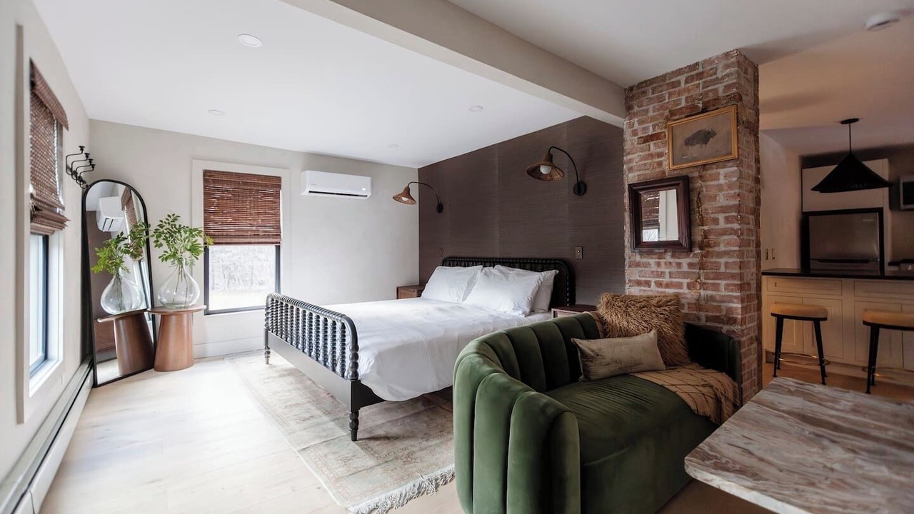 Photo of Bedroom in Phoenicia