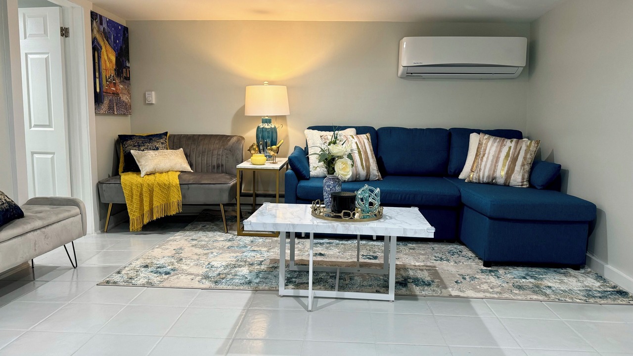 Photo of Livingroom in North Bergen